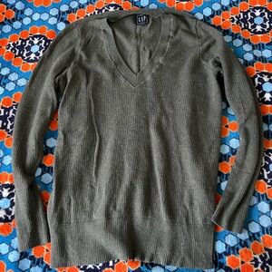 Gap Olive Green Marled V-Neck Sweater